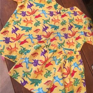 Kids Dinosaur Scrubs short pajamas / Shorts sz 5/6